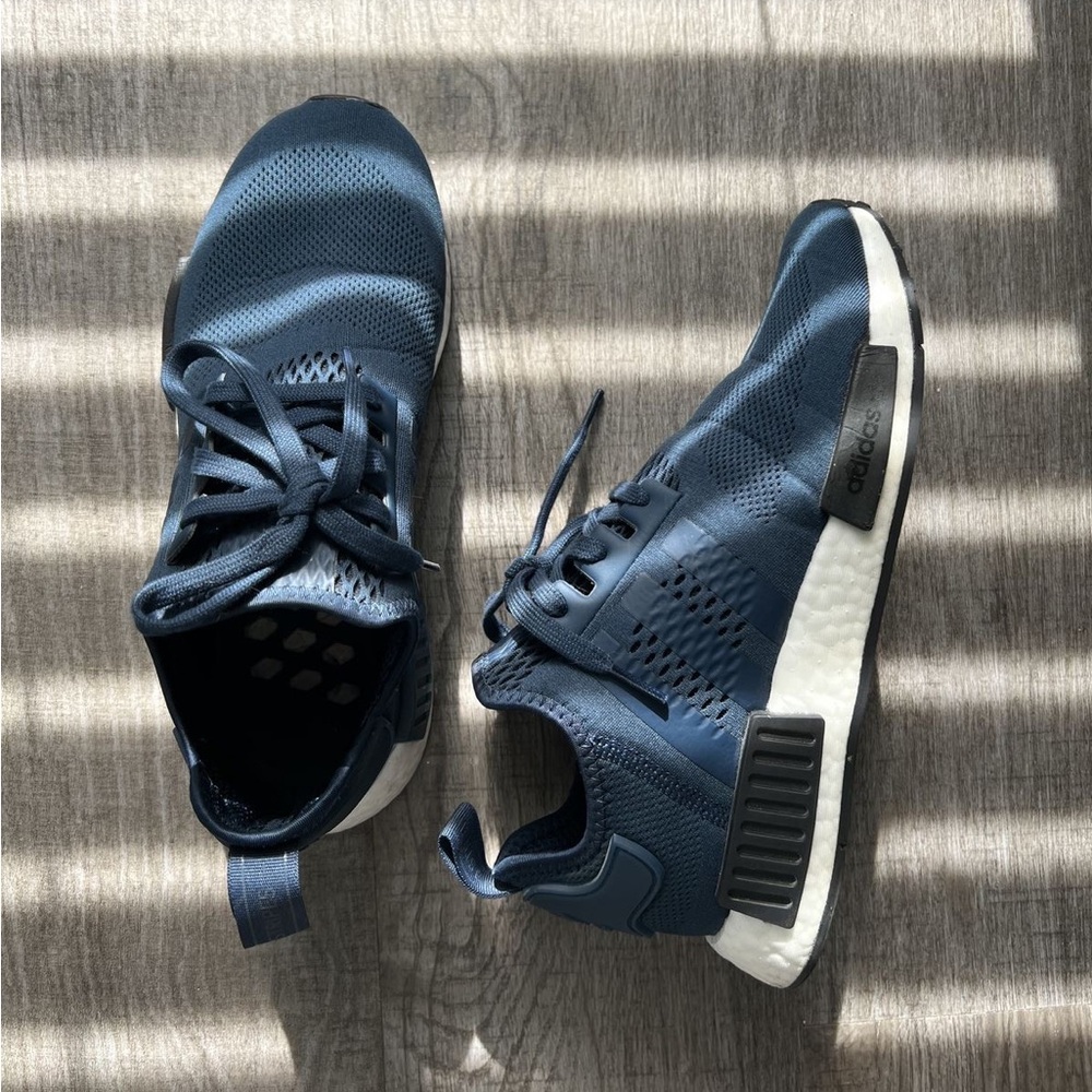 Adidas NMD_R1 Shoes - Picture 11 of 16